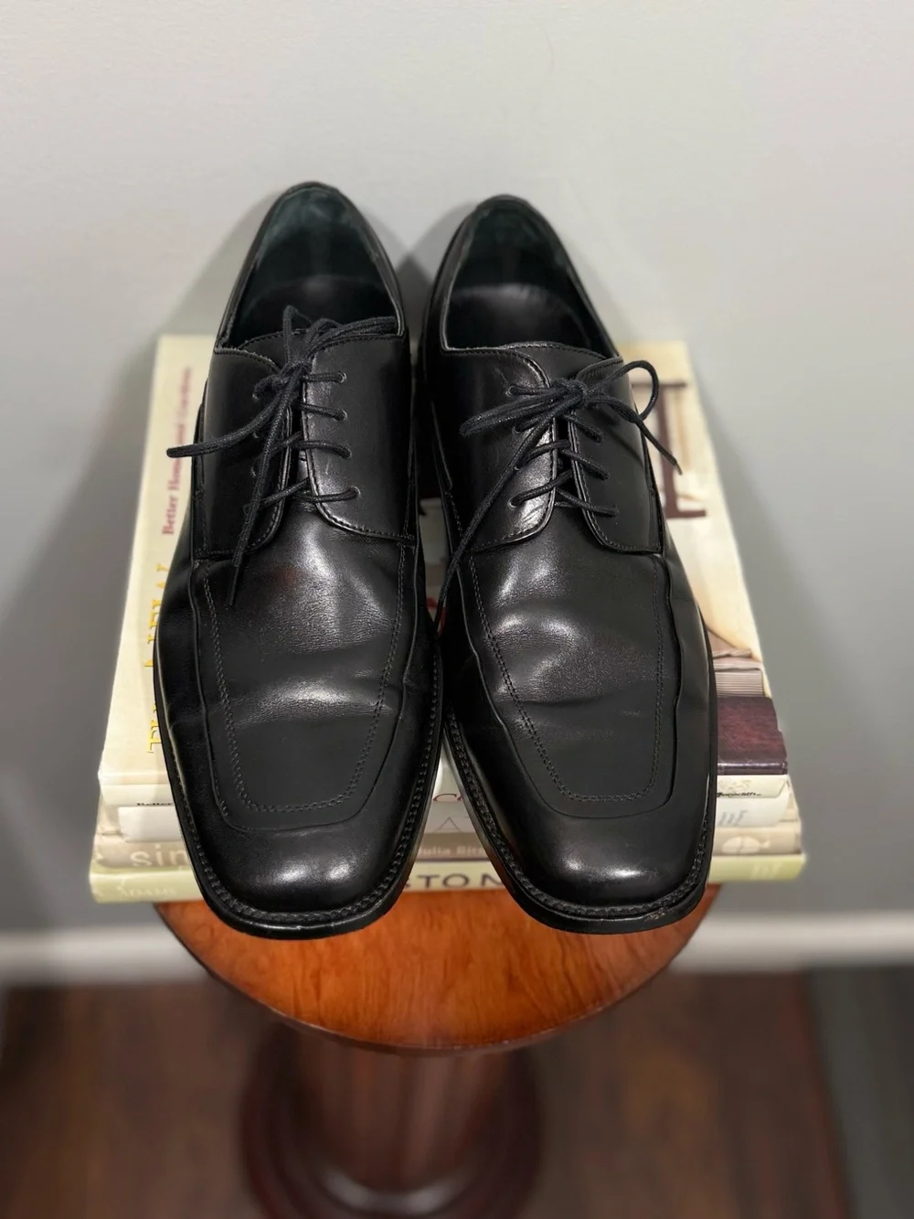 Steve Madden Black Leather Lace-Up Derby Shoes